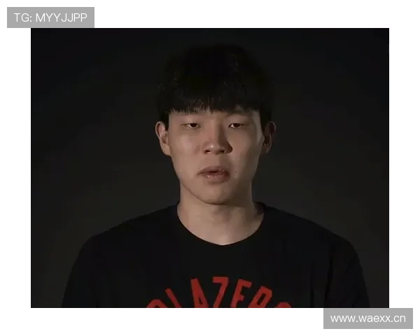 杨瀚森喝蛋白粉都得算克数，这自律谁顶得住